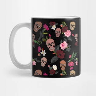 Skull and roses, vanilla, cosmos flower Mug